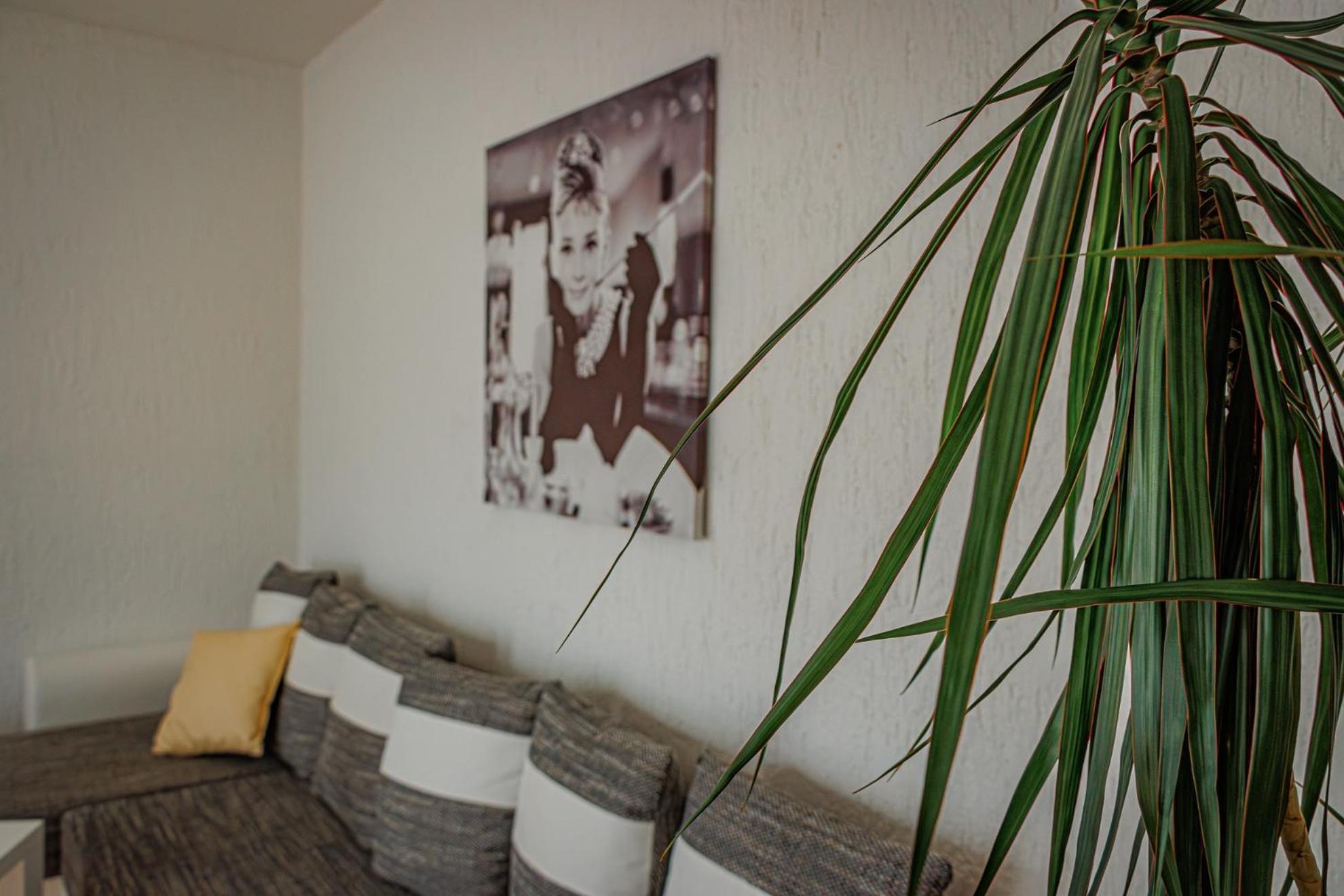 Wohnen Ueber Einem Mediterranen Restaurant,Apartment 2 Oder 3 Leipzig Extérieur photo