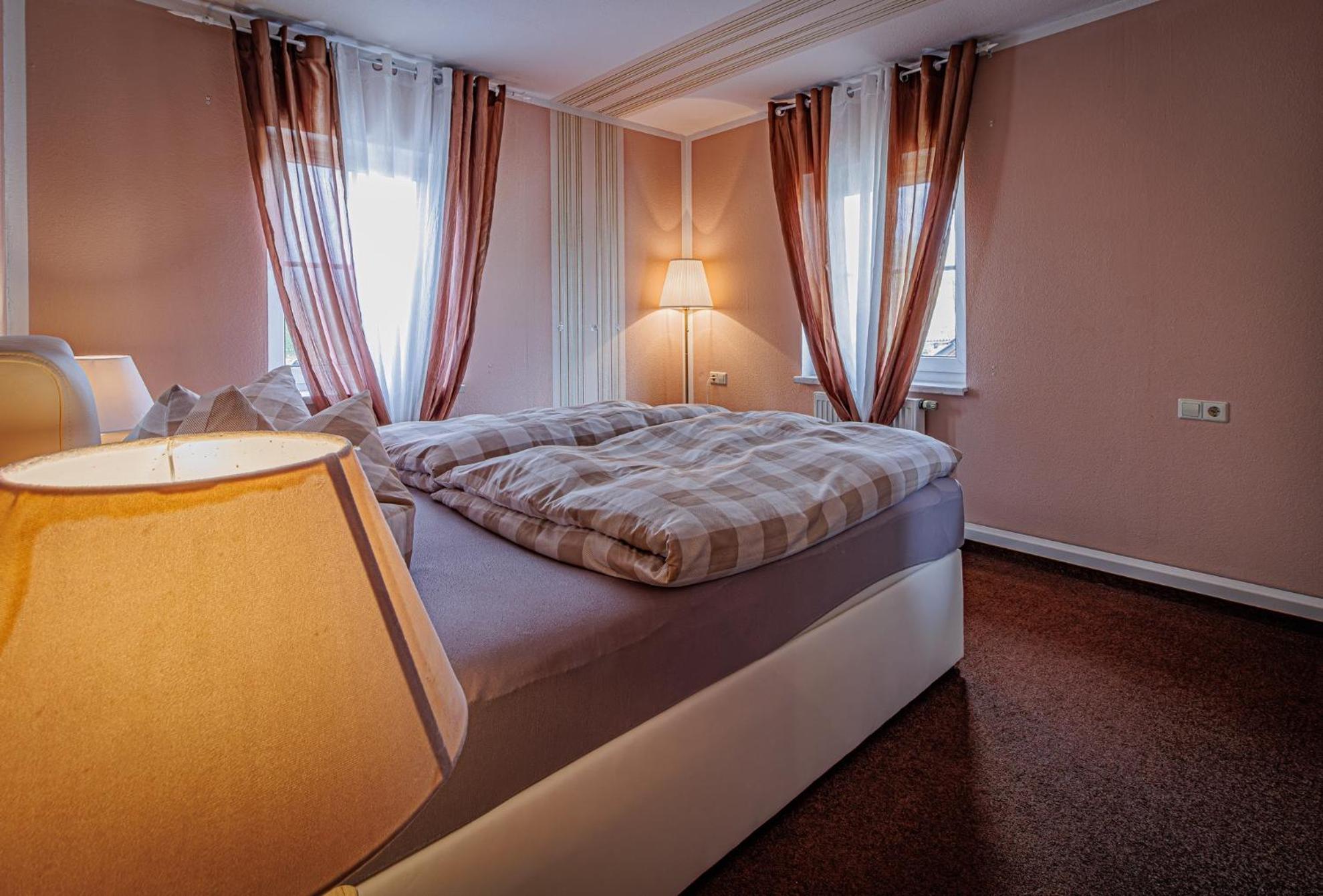 Wohnen Ueber Einem Mediterranen Restaurant,Apartment 2 Oder 3 Leipzig Extérieur photo