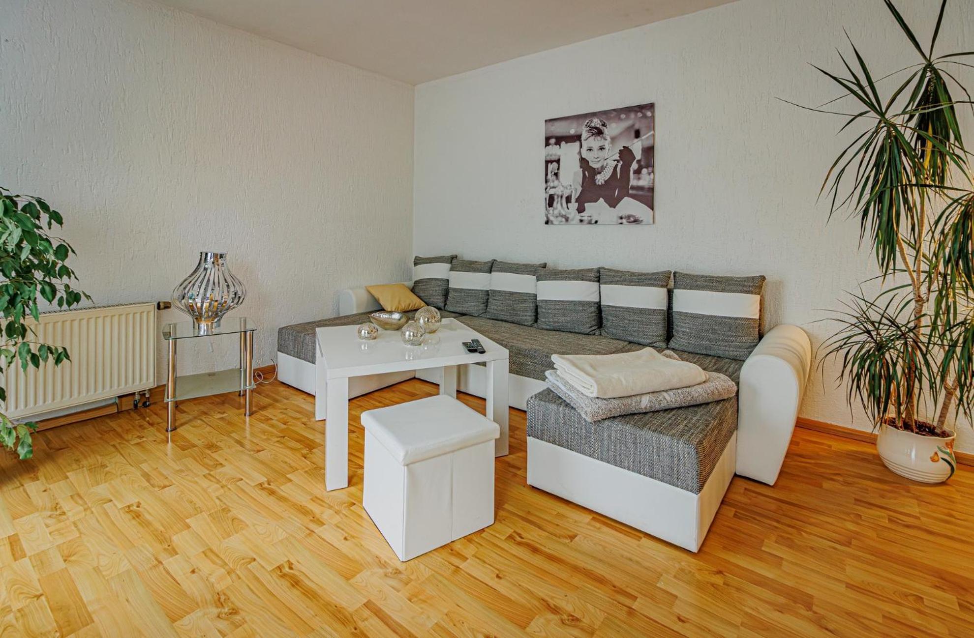 Wohnen Ueber Einem Mediterranen Restaurant,Apartment 2 Oder 3 Leipzig Extérieur photo
